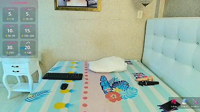 Miladiosa online show from November 4, 2025, 12:15 pm