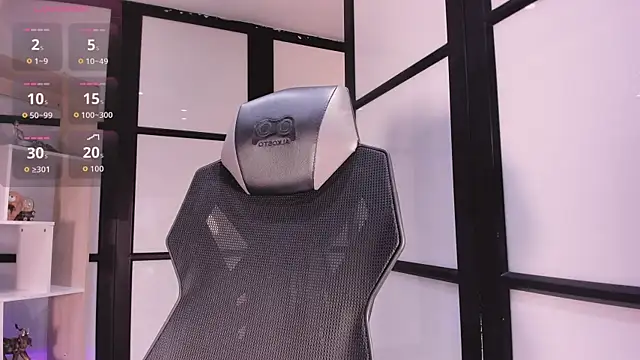 MaluryBlaze online show from October 17, 2025, 9:06 pm