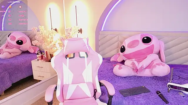 amy miller1 online show from March 9, 2026, 8:13 pm