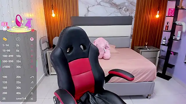 ROSIE MOSS online show from October 29, 2025, 7:48 pm