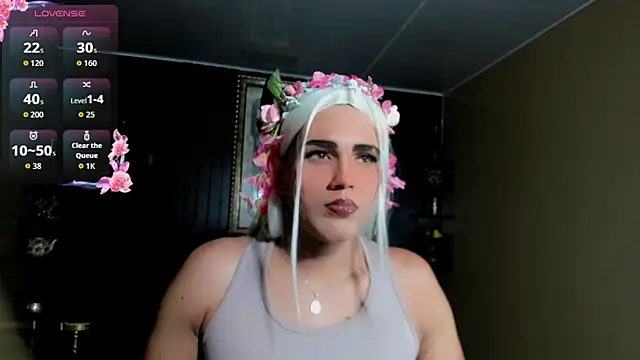 Snapshot of Kimberly_Vazquez chatting on October 16, 2025, 3:29 am Kimberly Vazquez online show from October 16, 2025, 3:29 am