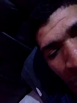 Snapshot of shessAz chatting on September 10, 2025, 2:28 pm shessAz online show from September 10, 2025, 2:28 pm