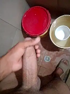 Snapshot of shessAz chatting on September 27, 2025, 8:25 pm shessAz online show from September 27, 2025, 8:25 pm