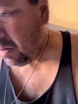 willama111970 online show from October 2, 2025, 5:31 pm