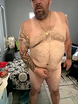 willama111970 online show from October 6, 2025, 5:32 pm