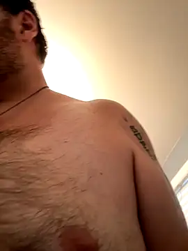 willama111970 online show from October 10, 2025, 5:12 pm