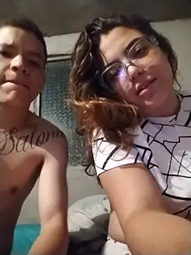 DulcePalomita online show from June 1, 2026, 6:04 am