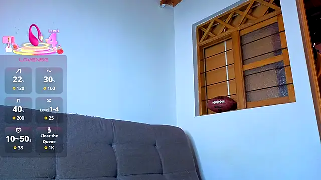 tomas smith1 online show from November 1, 2025, 8:11 pm