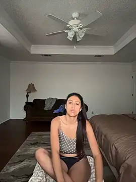 Sonnysoles online show from April 12, 2026, 2:55 pm