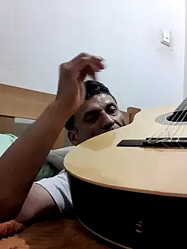 Snapshot of luislimafuego chatting on January 19, 2026, 2:26 am luislimafuego online show from January 19, 2026, 2:26 am