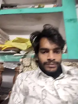 yashuuuu021 online show from November 22, 2025, 1:43 pm