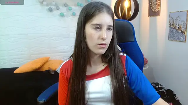 karlarousex online show from October 2, 2025, 3:13 am