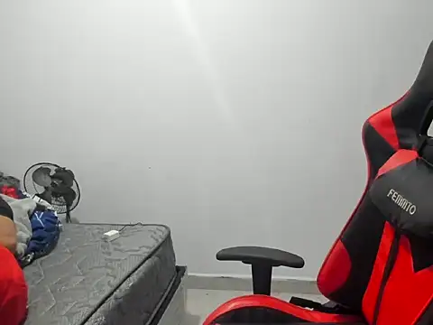 JuanchiT66 online show from November 26, 2025, 4:35 am