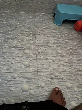 NoddingScorpion online show from November 30, 2025, 4:16 am