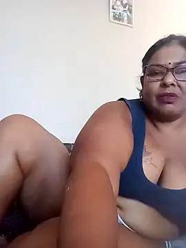 Snapshot of mileesha chatting on January 29, 2025, 9:12 am mileesha online show from January 29, 2025, 9:12 am