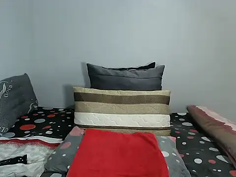 BigPussy10xx online show from October 29, 2025, 1:24 pm