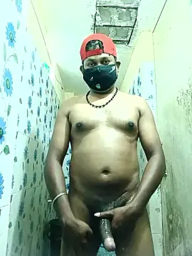 Snapshot of Tamilpayan09876 chatting on May 13, 2026, 1:36 am Tamilpayan09876 online show from May 13, 2026, 1:36 am