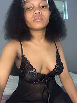 Snapshot of BaddestAss22 chatting on July 9, 2026, 6:01 pm BaddestAss22 online show from July 9, 2026, 6:01 pm