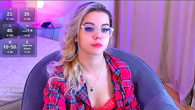Snapshot of PrincessSlay chatting on September 25, 2025, 5:22 am PrincessSlay online show from September 25, 2025, 5:22 am