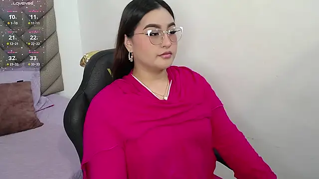 heluejamil online show from October 27, 2025, 8:02 pm