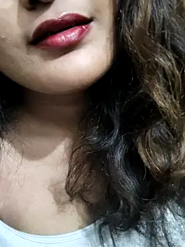 Snapshot of Cute_pinkii chatting on October 25, 2025, 8:14 pm Cute pinkii online show from October 25, 2025, 8:14 pm