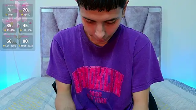 lana and liam  online show from October 2, 2025, 10:22 am