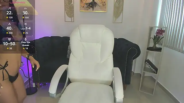 Melina Rouge online show from February 5, 2026, 7:29 pm