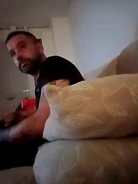 Feistysausage online show from September 27, 2025, 8:03 pm