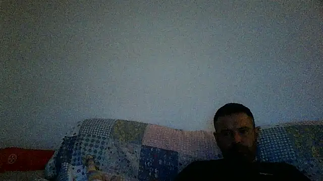 Feistysausage online show from October 29, 2025, 9:27 pm