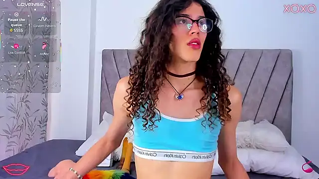 Snapshot of Nico_Gonzalez_ chatting on October 7, 2025, 1:52 pm Nico Gonzalez online show from October 7, 2025, 1:52 pm