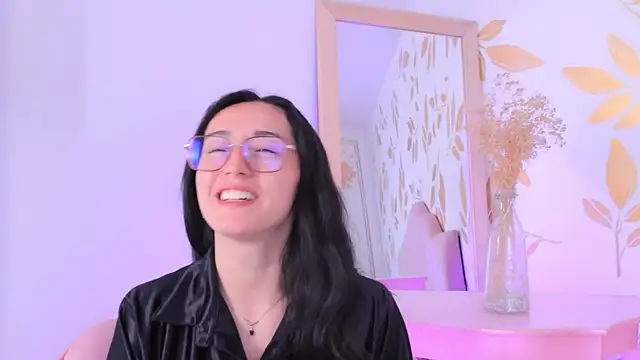 Ginevra esposito online show from November 22, 2025, 12:48 pm