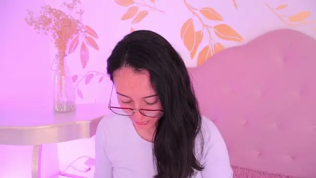 Ginevra esposito online show from February 11, 2026, 12:43 pm