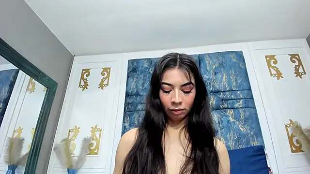 Snapshot of KatherinJohns chatting on October 29, 2025, 11:12 am KatherinJohns online show from October 29, 2025, 11:12 am