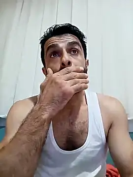 Snapshot of alex10alexx chatting on February 11, 2026, 10:04 pm alex10alexx online show from February 11, 2026, 10:04 pm