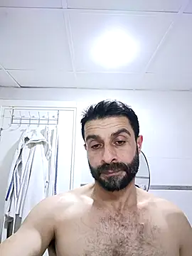 Snapshot of alex10alexx chatting on February 14, 2026, 8:05 pm alex10alexx online show from February 14, 2026, 8:05 pm