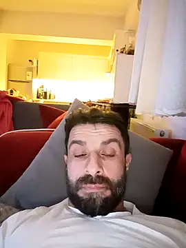 Snapshot of alex10alexx chatting on March 7, 2026, 11:35 pm alex10alexx online show from March 7, 2026, 11:35 pm