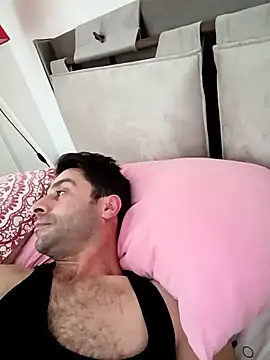 Snapshot of alex10alexx chatting on March 22, 2026, 11:24 am alex10alexx online show from March 22, 2026, 11:24 am