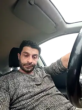 Snapshot of alex10alexx chatting on April 1, 2026, 1:41 pm alex10alexx online show from April 1, 2026, 1:41 pm