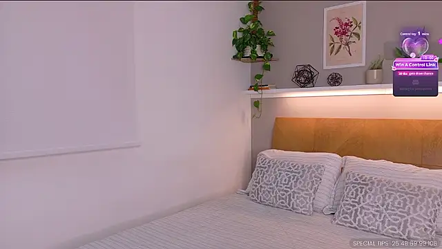 sarah rayy online show from March 22, 2026, 10:57 pm