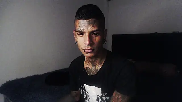 black firex online show from September 30, 2025, 6:57 pm