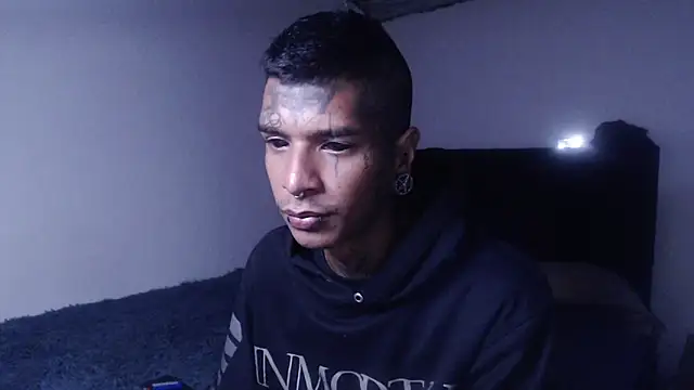 black firex online show from October 2, 2025, 4:58 pm