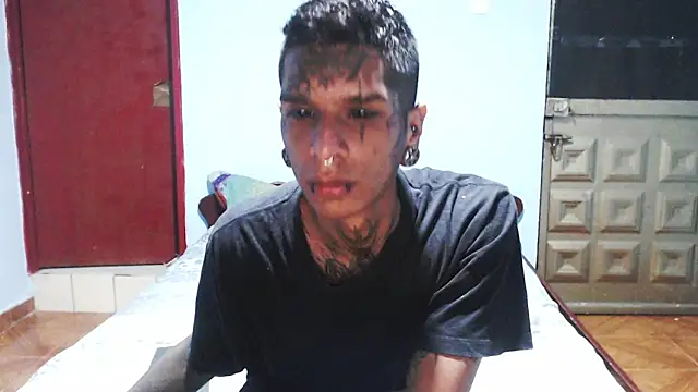 black firex online show from November 4, 2025, 11:04 pm