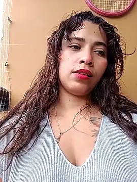 Vikyvoyeur online show from March 7, 2026, 9:45 pm