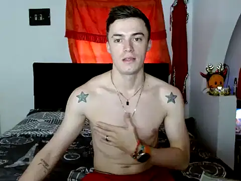 Snapshot of Ken_bigcock77 chatting on October 10, 2025, 5:23 pm Ken bigcock77 online show from October 10, 2025, 5:23 pm