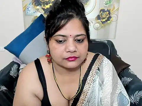 misssoniya3 online show from June 27, 2026, 4:17 am