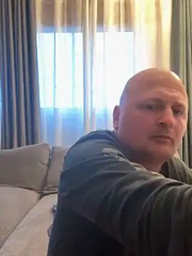 Attila120 online show from November 22, 2025, 8:35 am