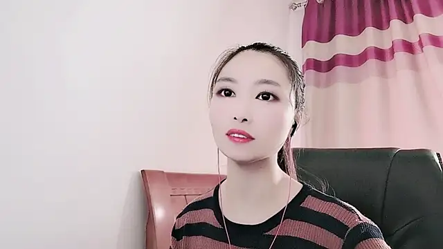 Snapshot of October17 chatting on September 22, 2025, 2:57 am October17 online show from September 22, 2025, 2:57 am