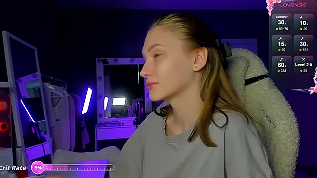 Snapshot of Ammi_bliss chatting on October 11, 2025, 3:17 am Ammi bliss online show from October 11, 2025, 3:17 am