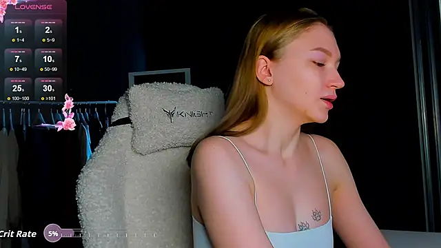 Snapshot of Ammi_bliss chatting on November 1, 2025, 4:03 am Ammi bliss online show from November 1, 2025, 4:03 am