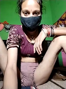Snapshot of Punam_ji chatting on May 15, 2026, 12:06 am Punam ji online show from May 15, 2026, 12:06 am